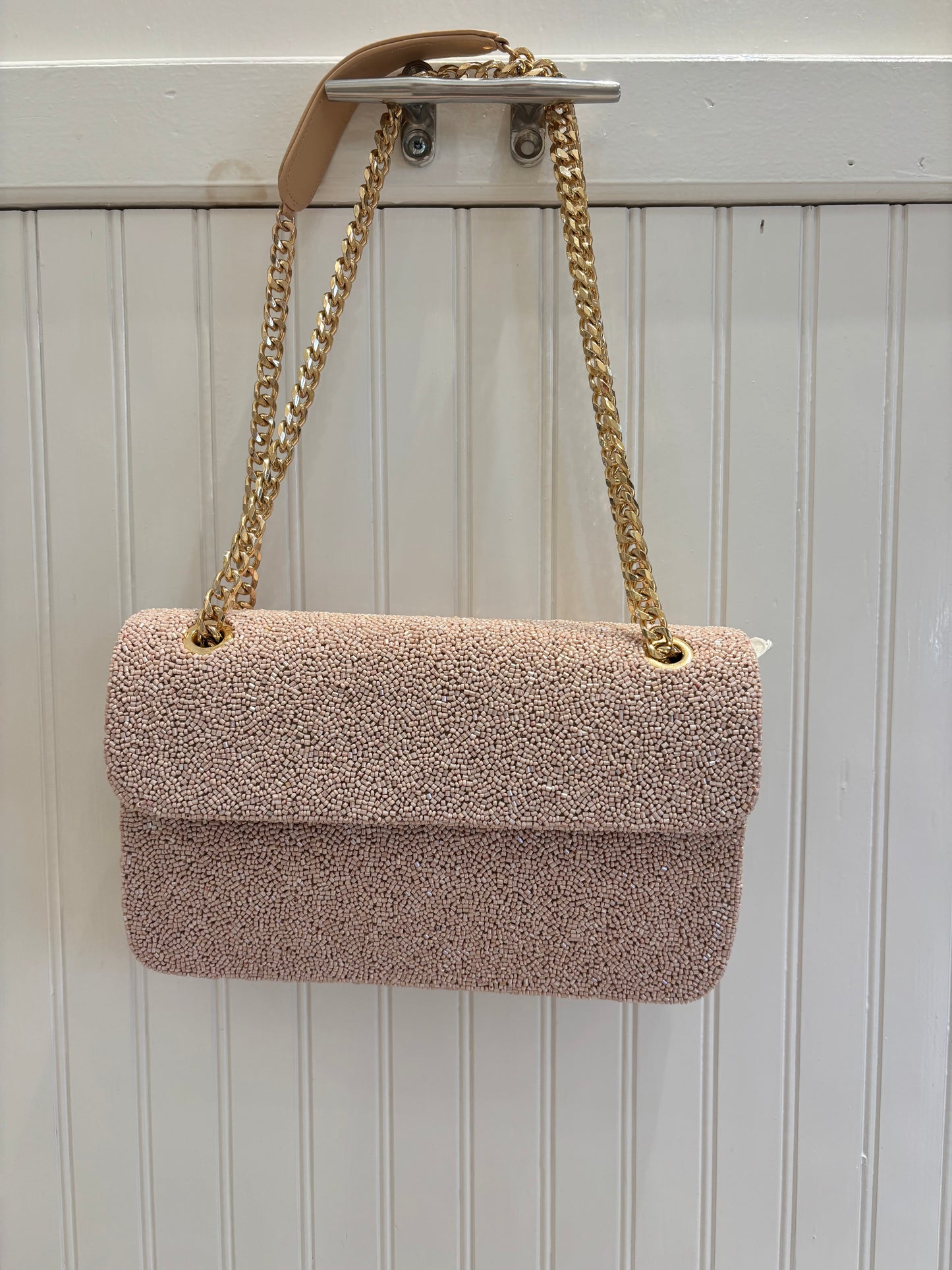 Box Purse w Chain