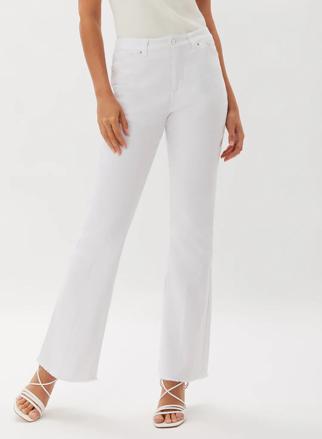 Hollywood Bootcut w Raw Hem