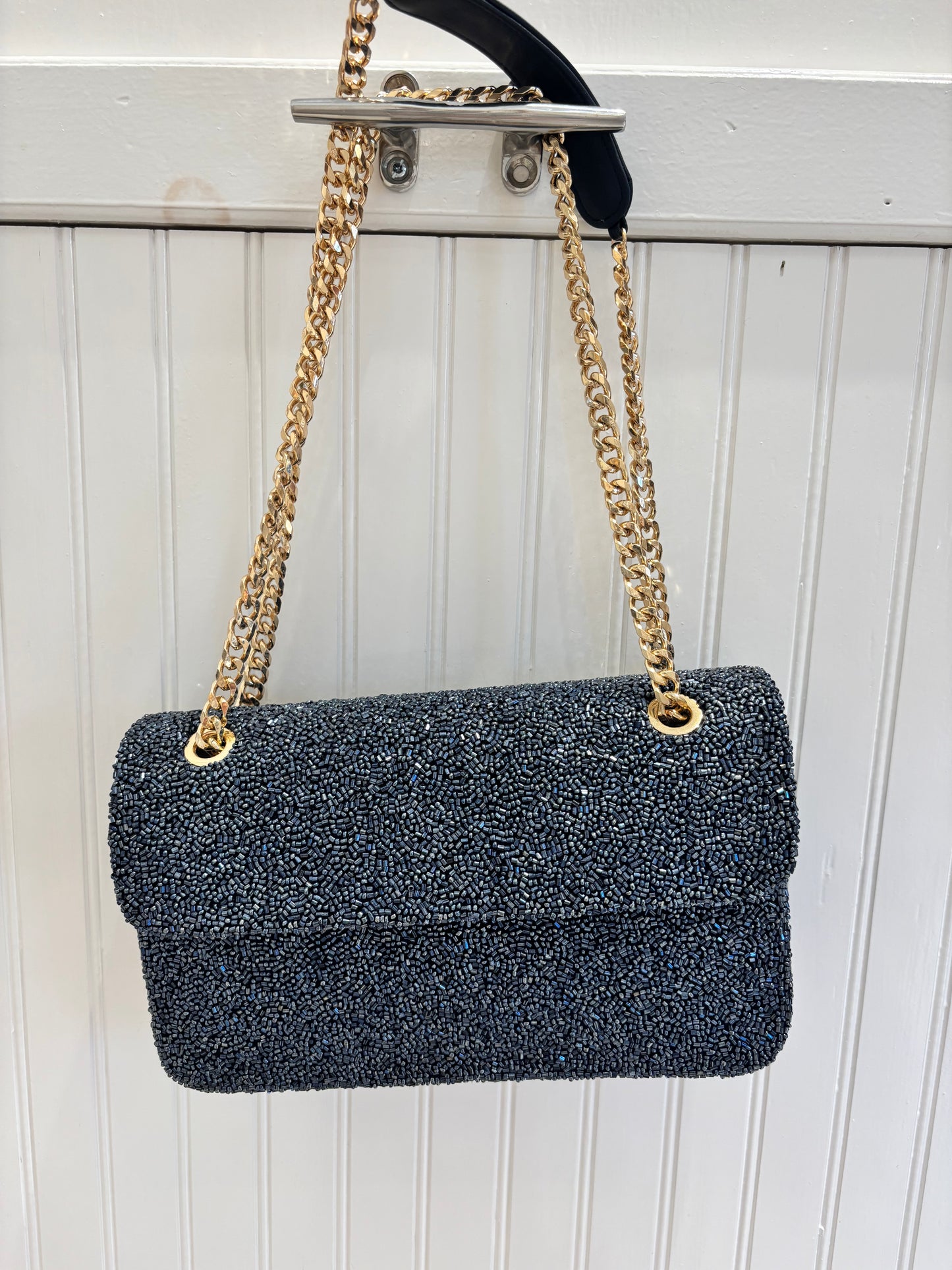 Box Purse w Chain