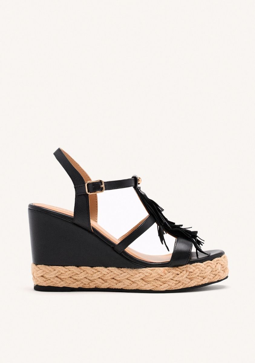 Elderon Fringe Wedge