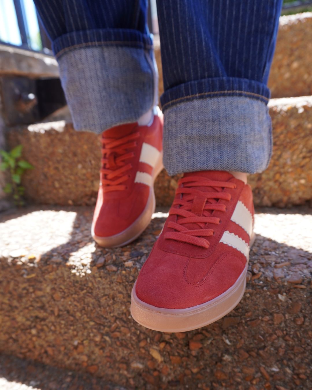 Jon Qwill Sneaker