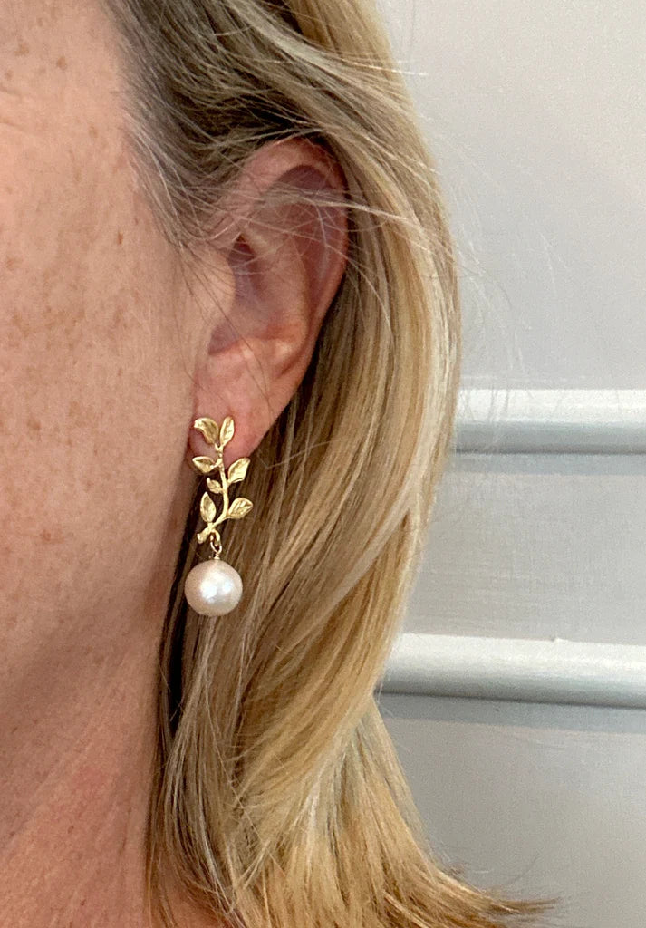 Laurel Drop Earrings