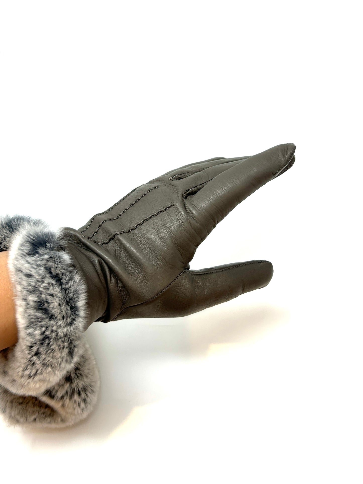 Nappa Glove w/ Stitch Detail & Fox Fur