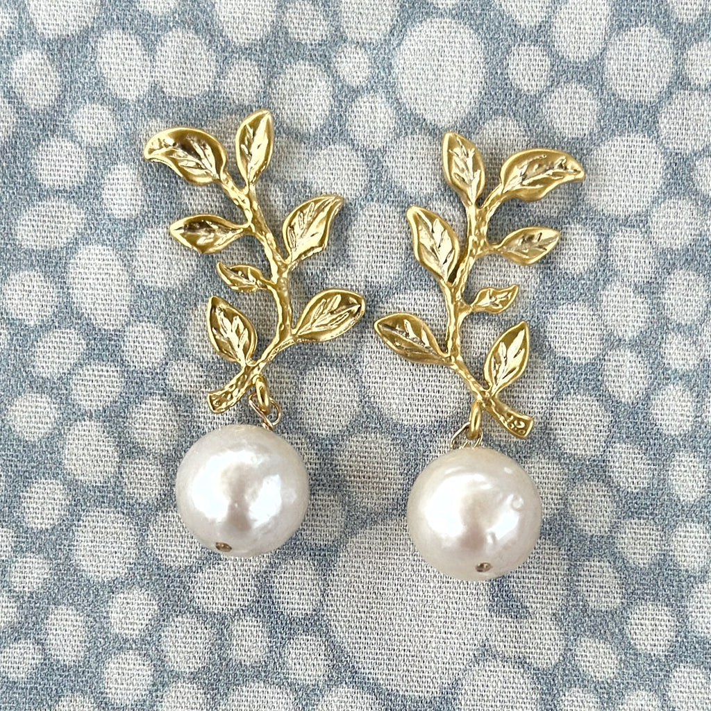 Laurel Drop Earrings