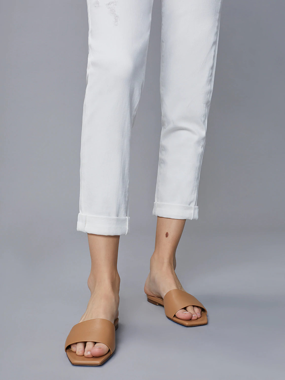 Riley Straight - White Distressed