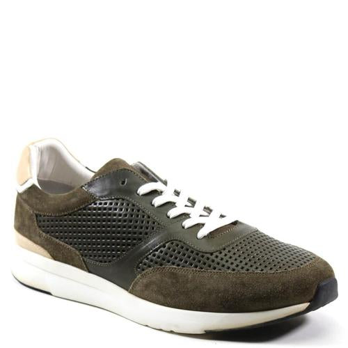 Bat Tee Sneaker