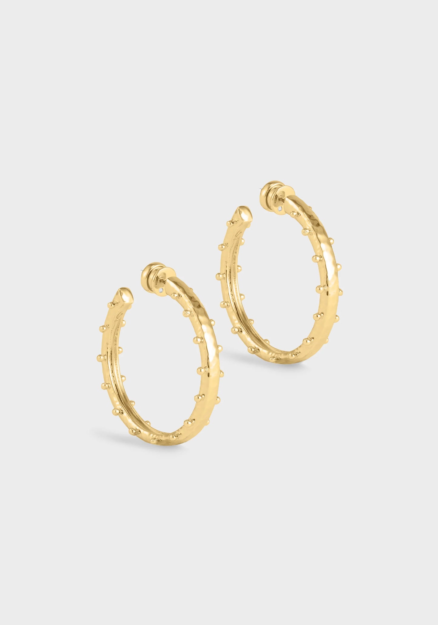 Milos Hoops