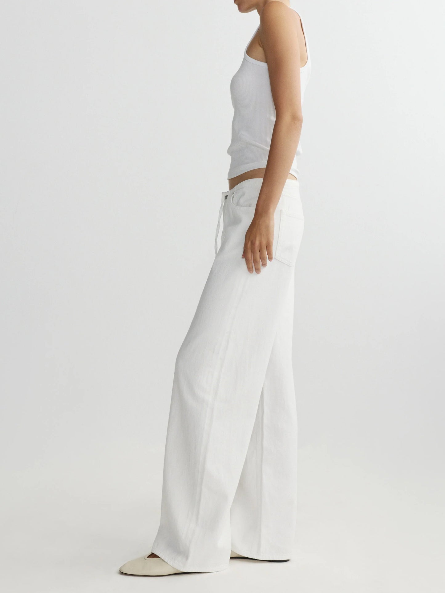 Sienna Low-Slung Wide Leg Relaxed 31” Jeans