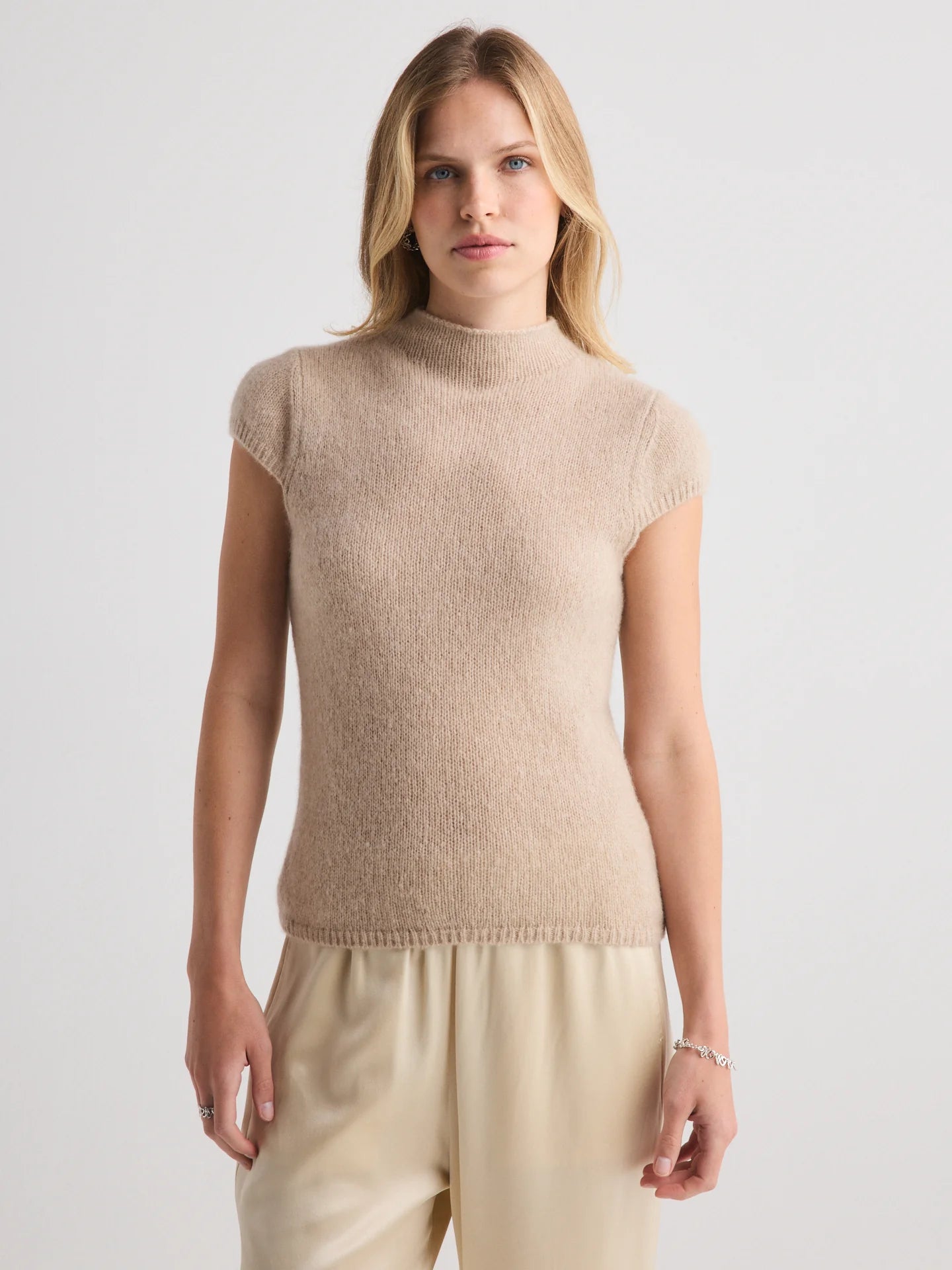 Brigitte Mock Neck S/S