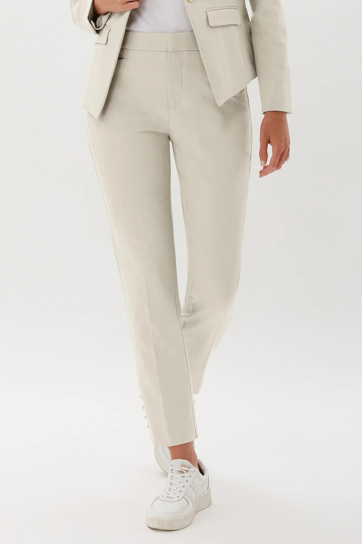 Barrow Cropped Pant w Button Detail