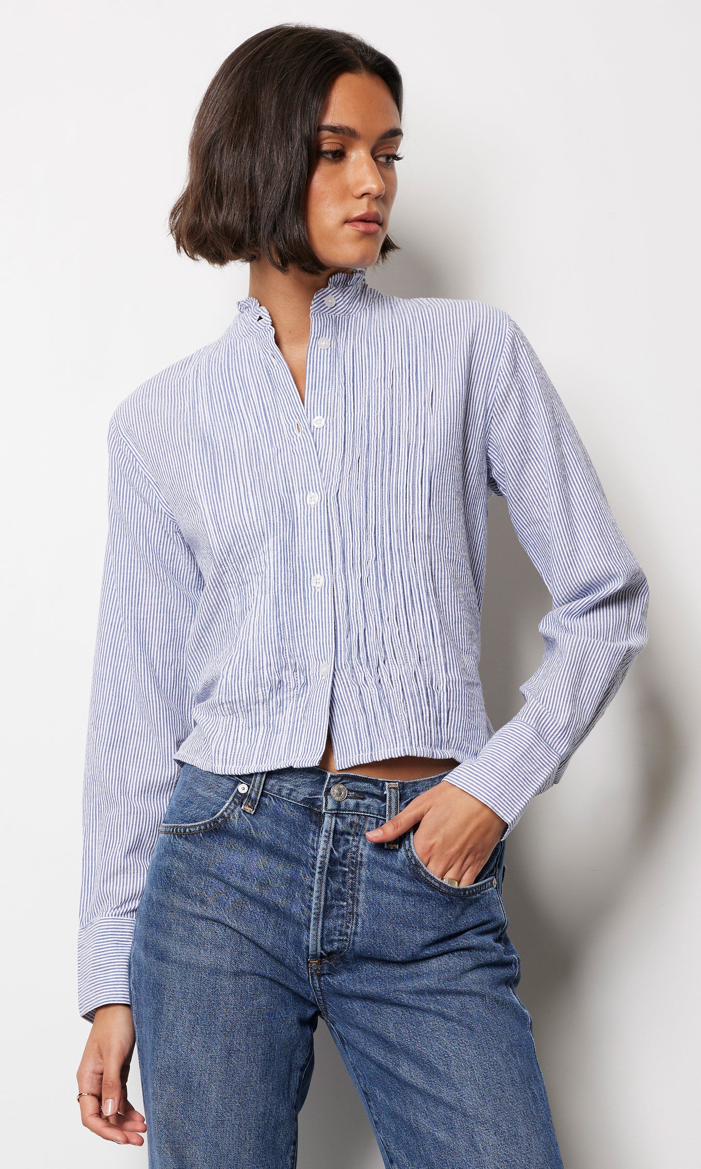 Pintuck L/S Top with Back Belt