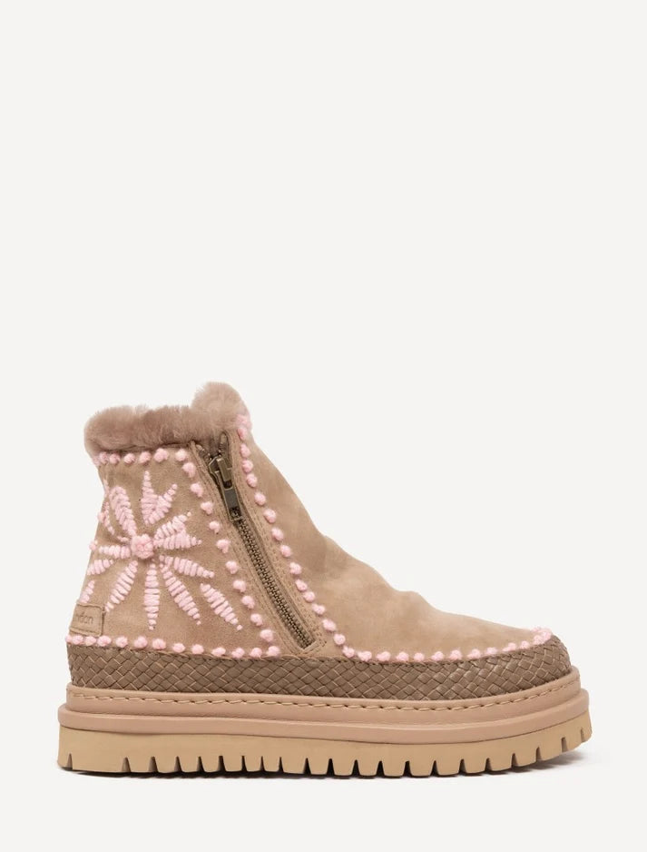 Setsu 4.0. Floral Otter Suede Baby Pink