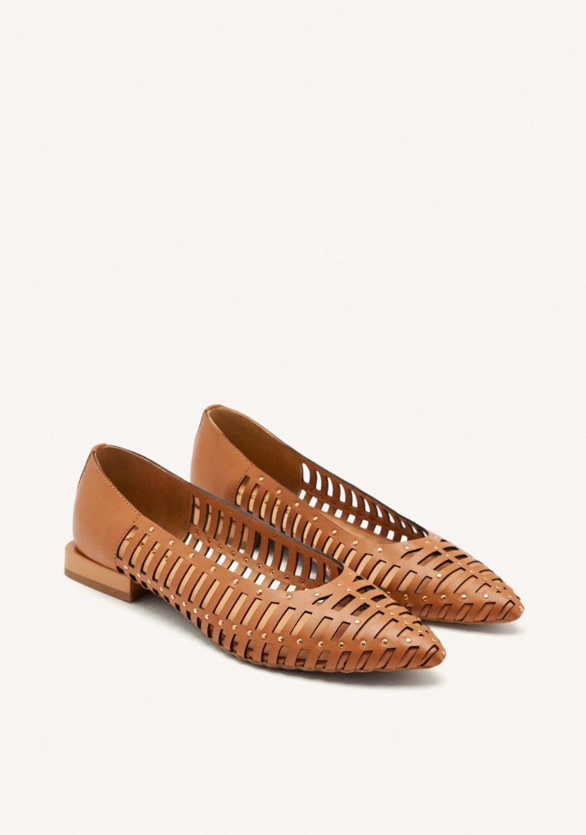 Kenosha Studded Flats