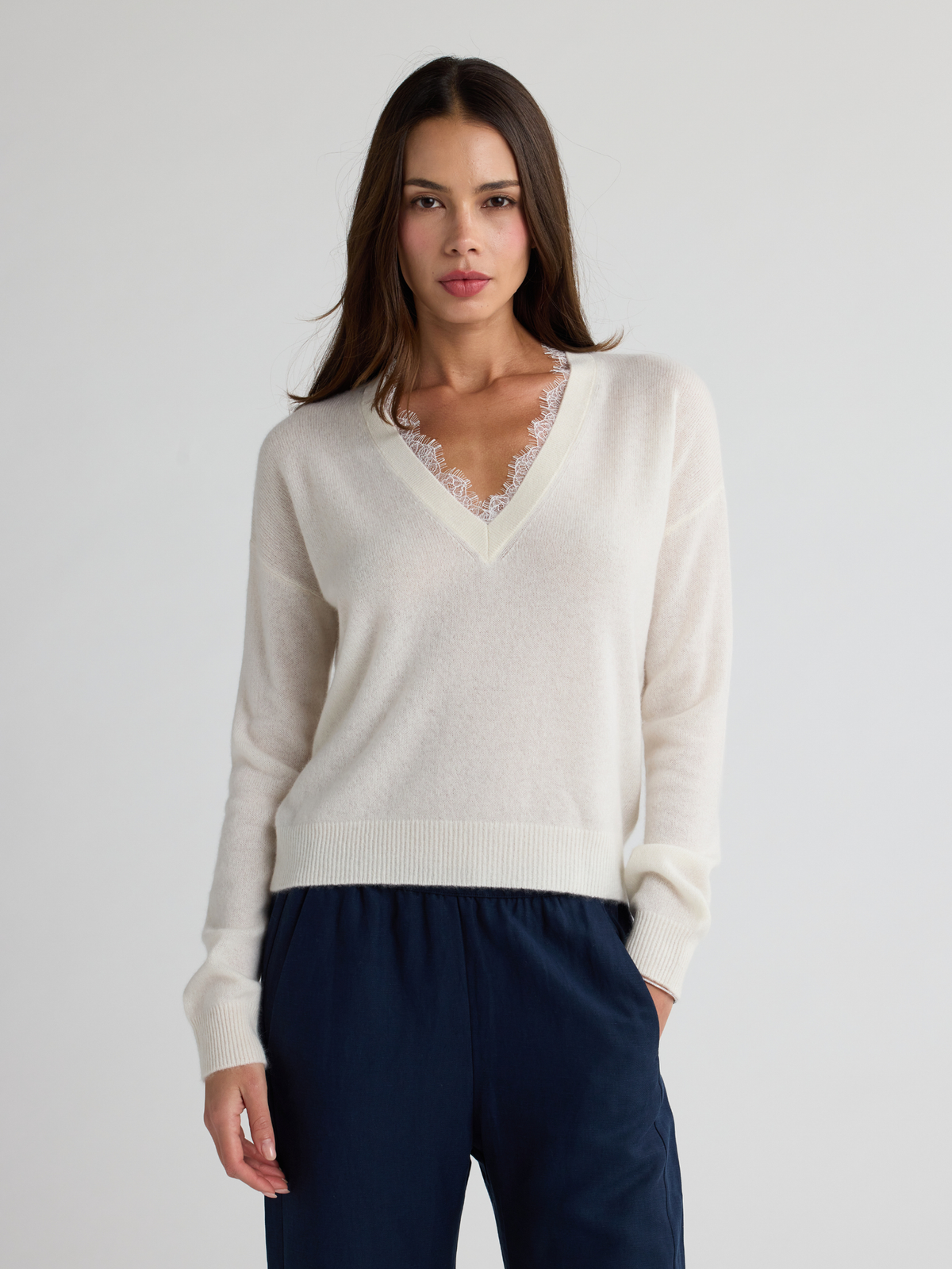 Ciel VNeck Sweater w Lace