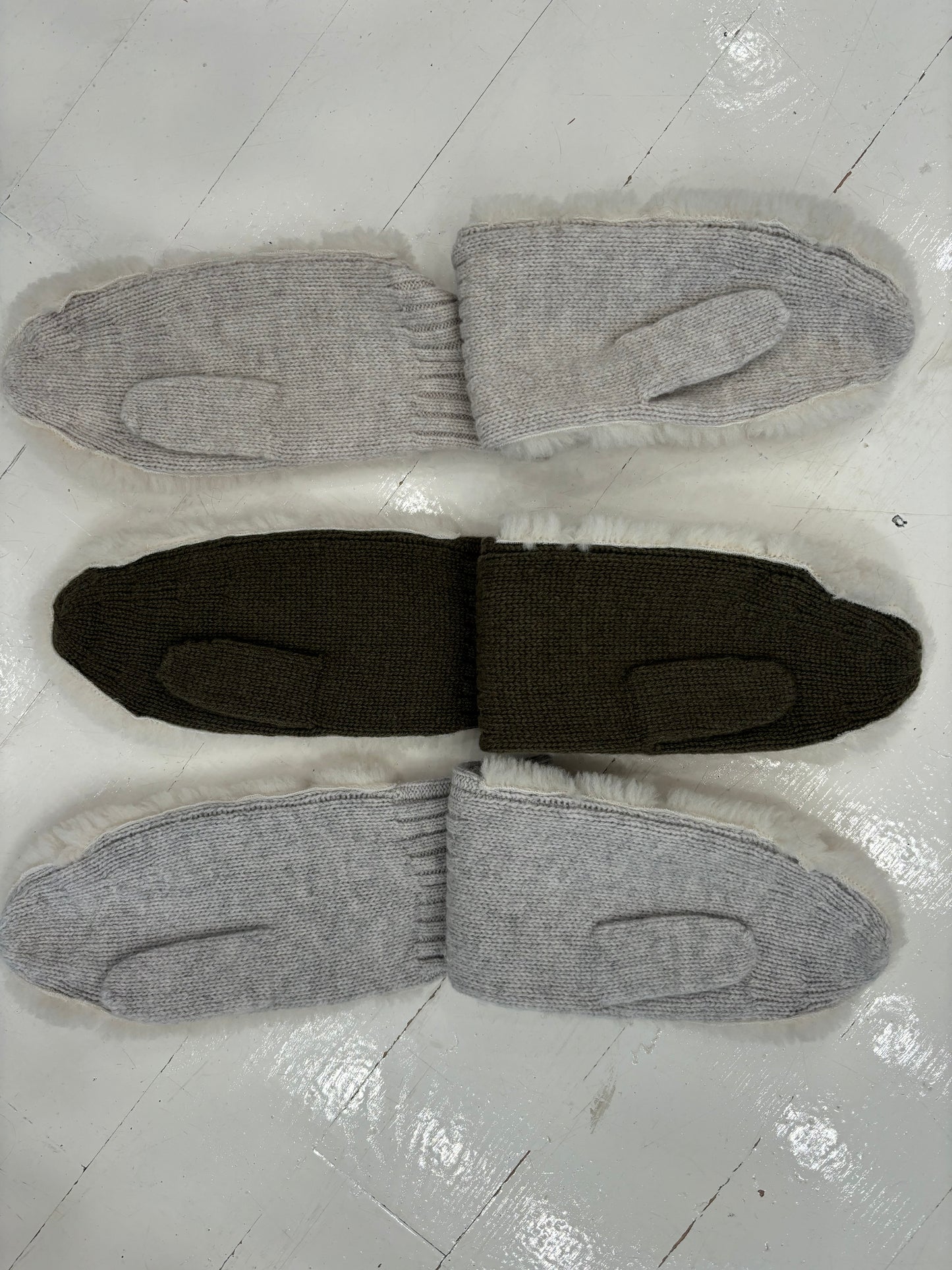 Moxie Sherpa Mitten