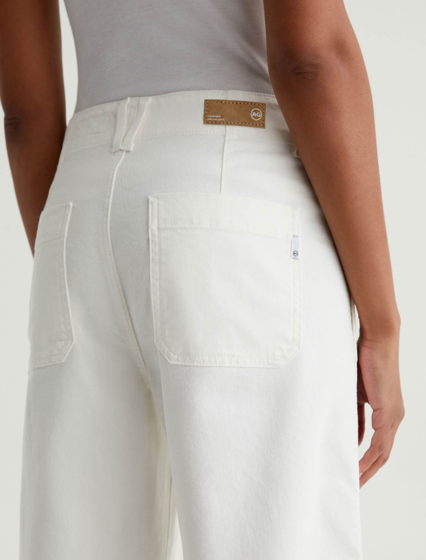 Natasha Mid Rise Crop - Powder