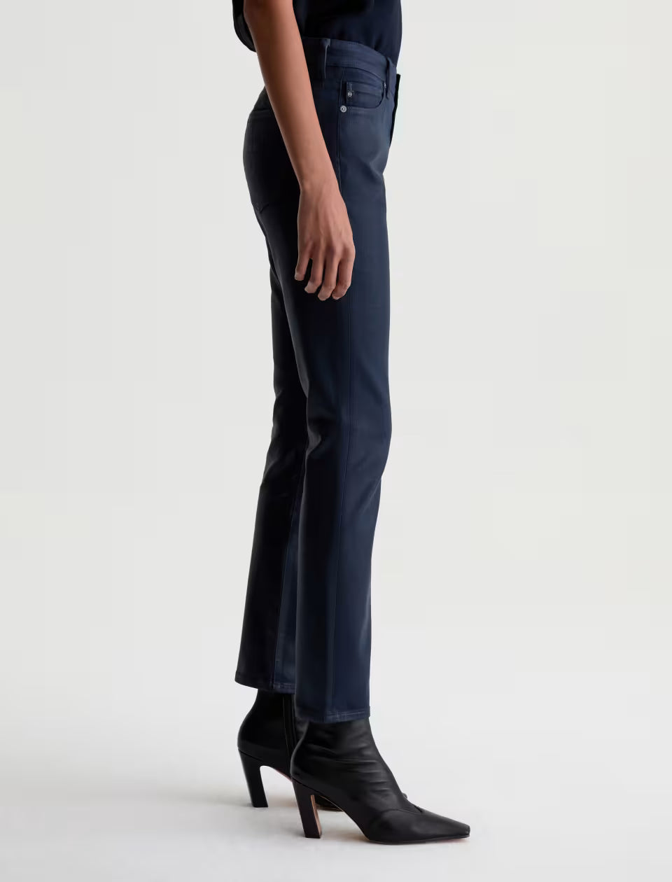 Mari Straight Jeans