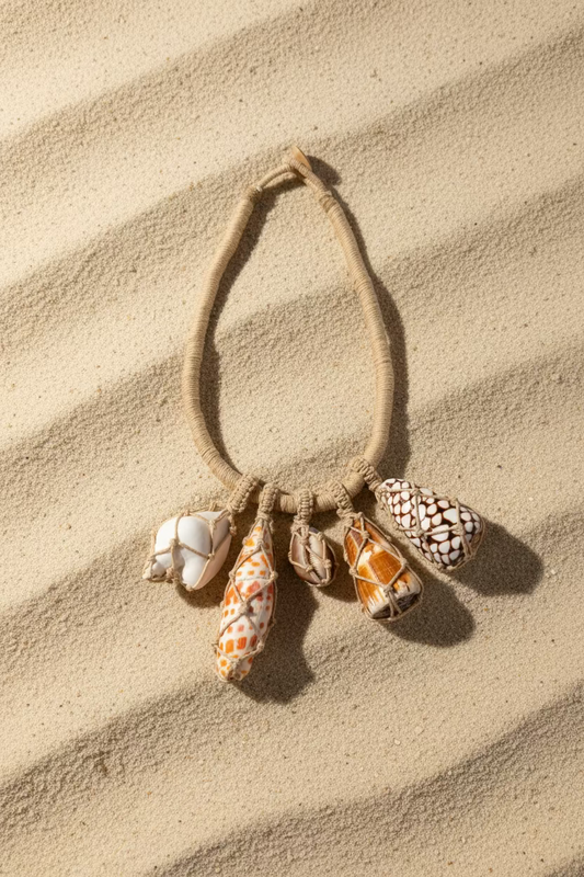 Barnicle Necklace