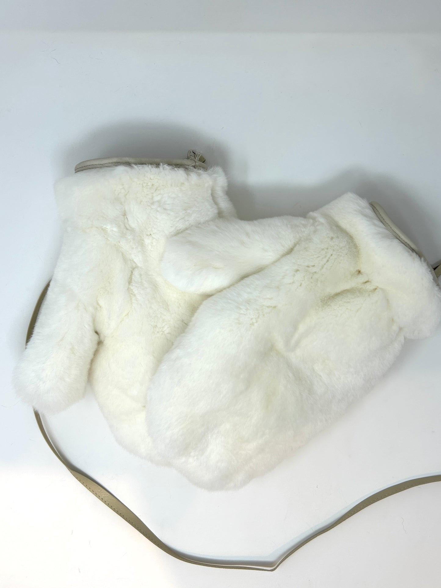 Muffola Glove - Real Fur w/ Strap