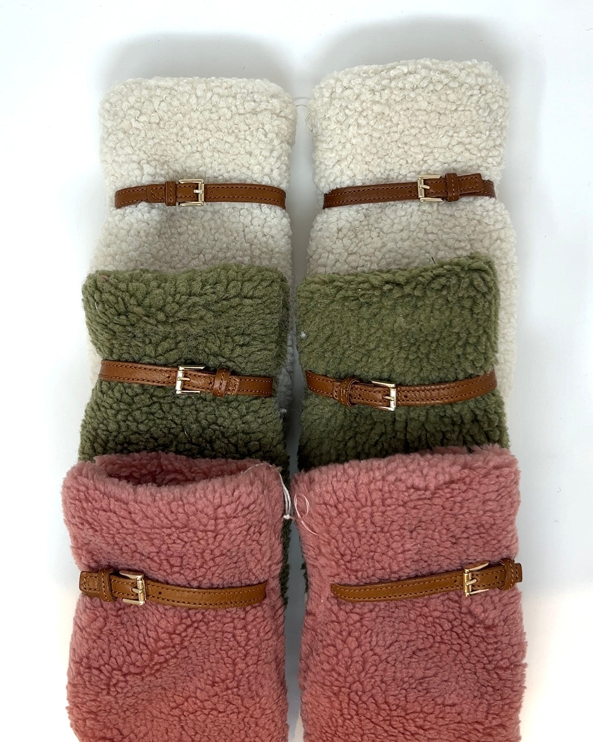 Muffola Mitten w/ Buckle Strap Detail