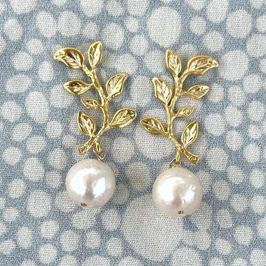 Laurel Drop Earrings