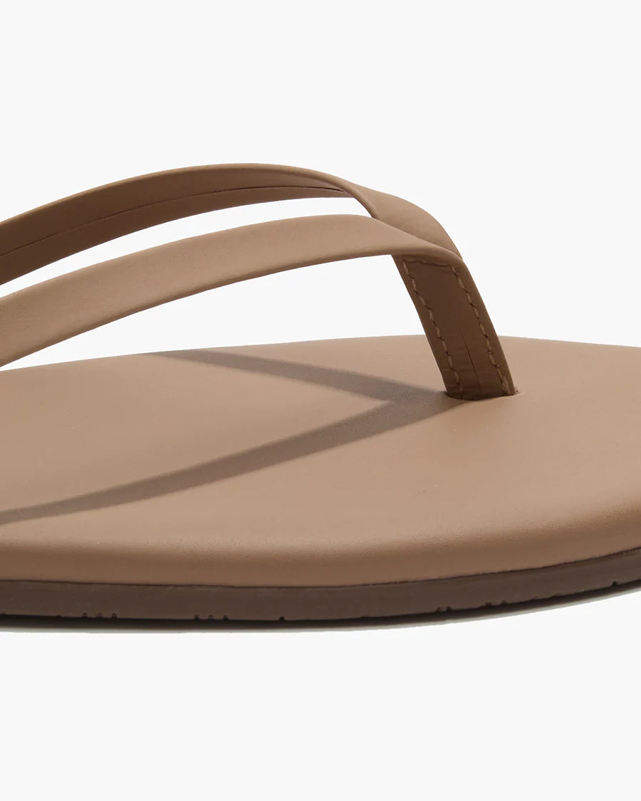 Round Toe Lilly Sandals
