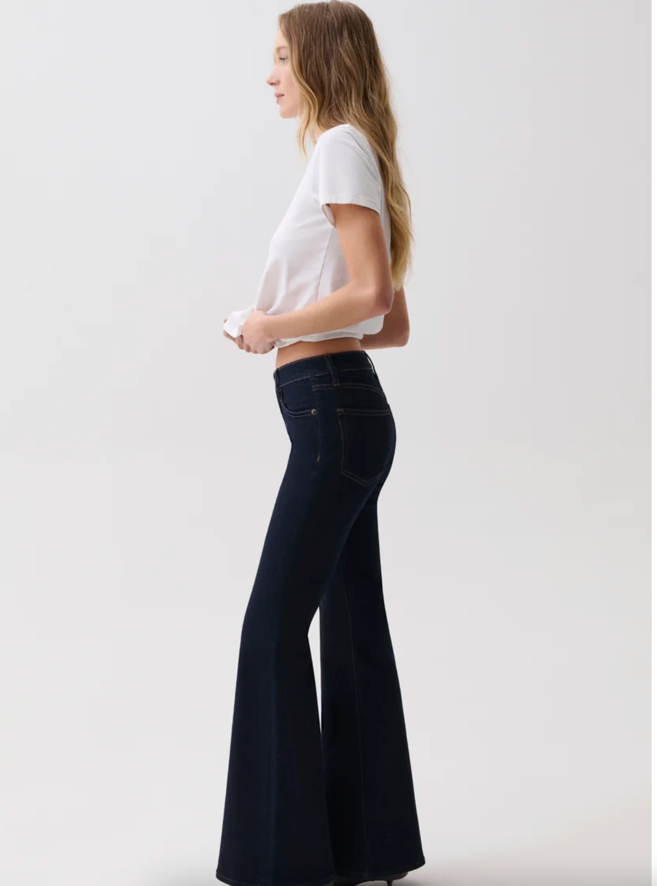 Kinsley Ultra Flare - Night Flight