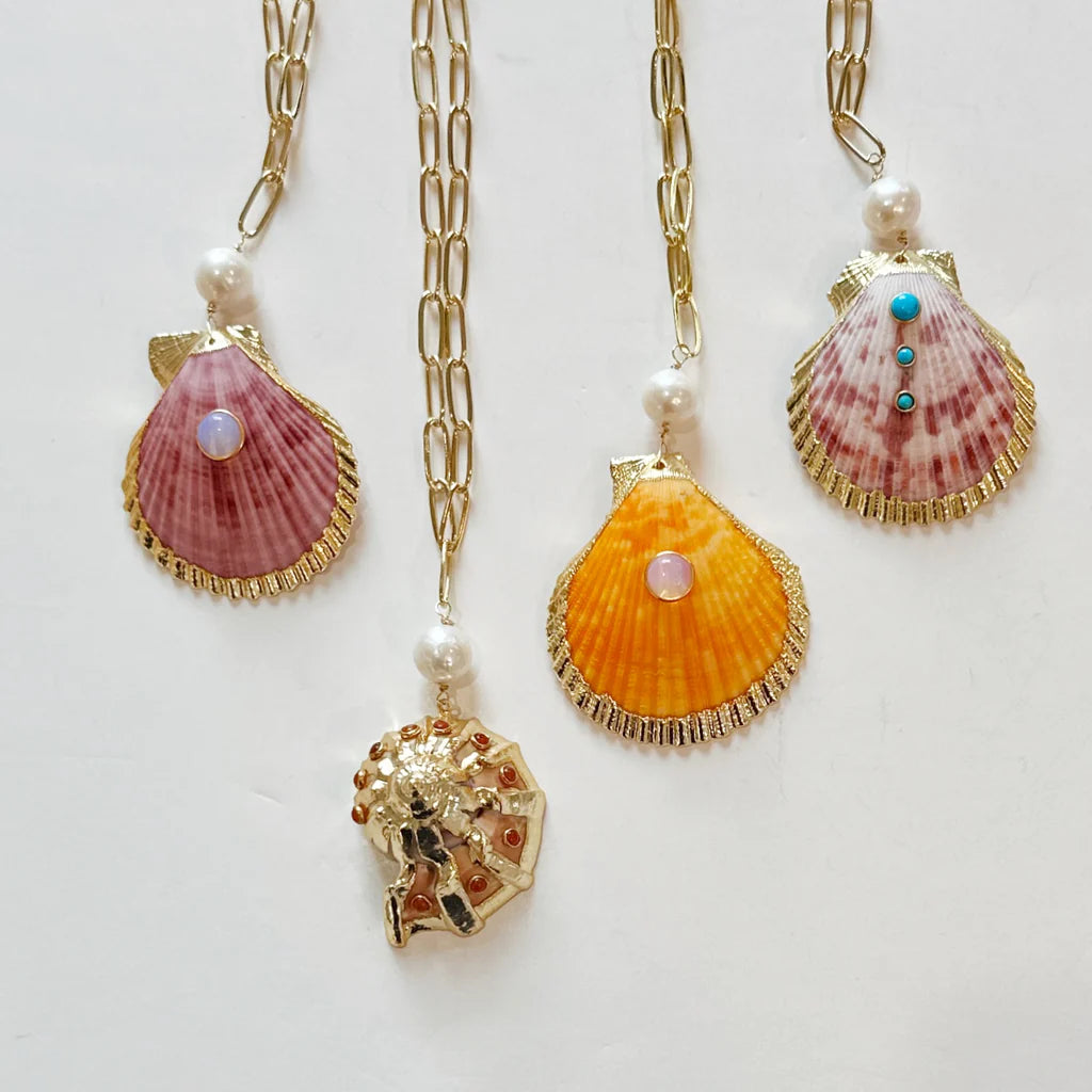 Paloma Scallop Chain Necklace
