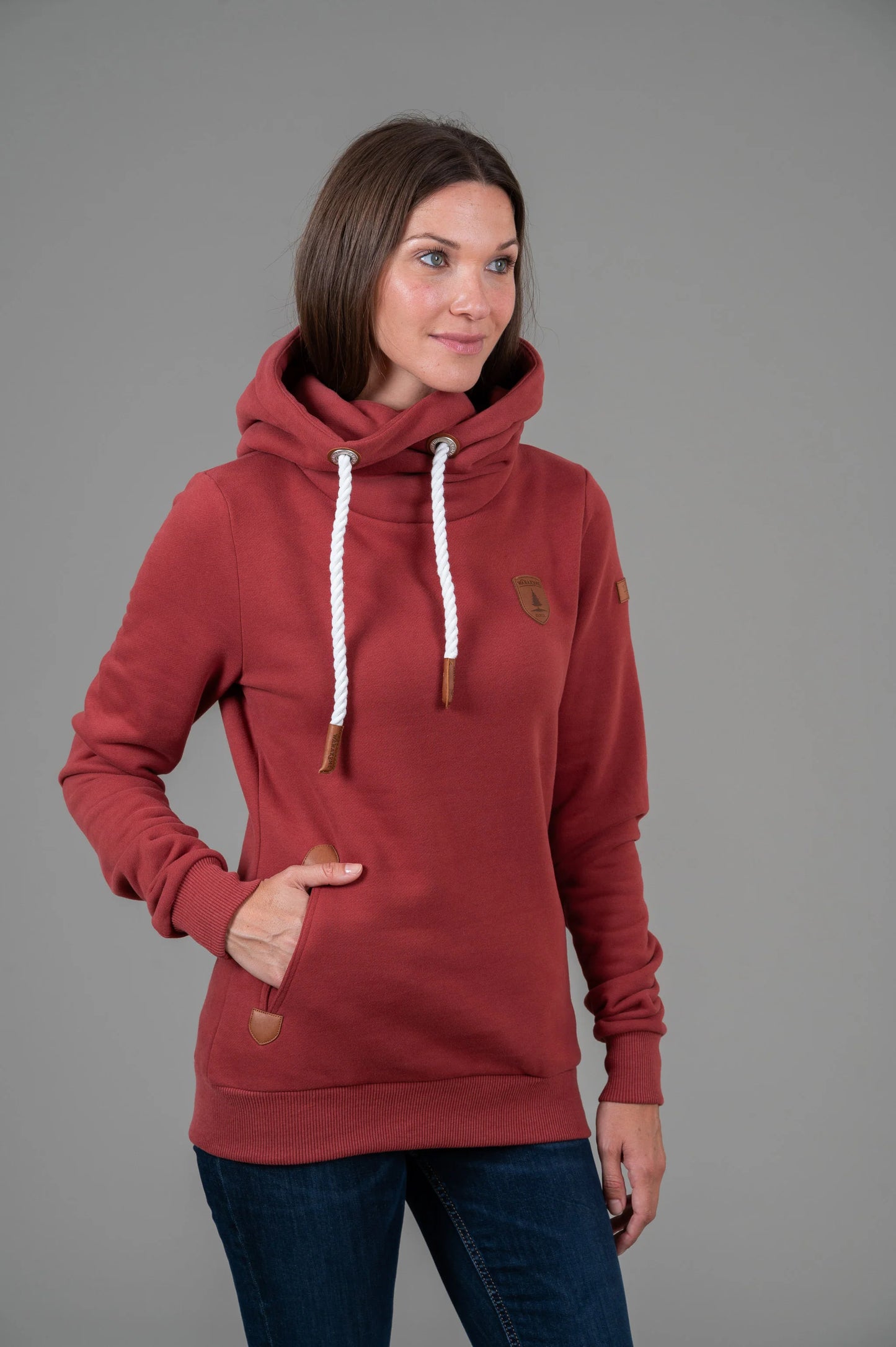 Artemis Pullover Hoodie