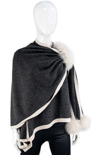 Load image into Gallery viewer, Knit Wrap Pull Thru w/ Fox Trim #2
