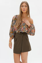 Load image into Gallery viewer, Ashton Romance Blouse
