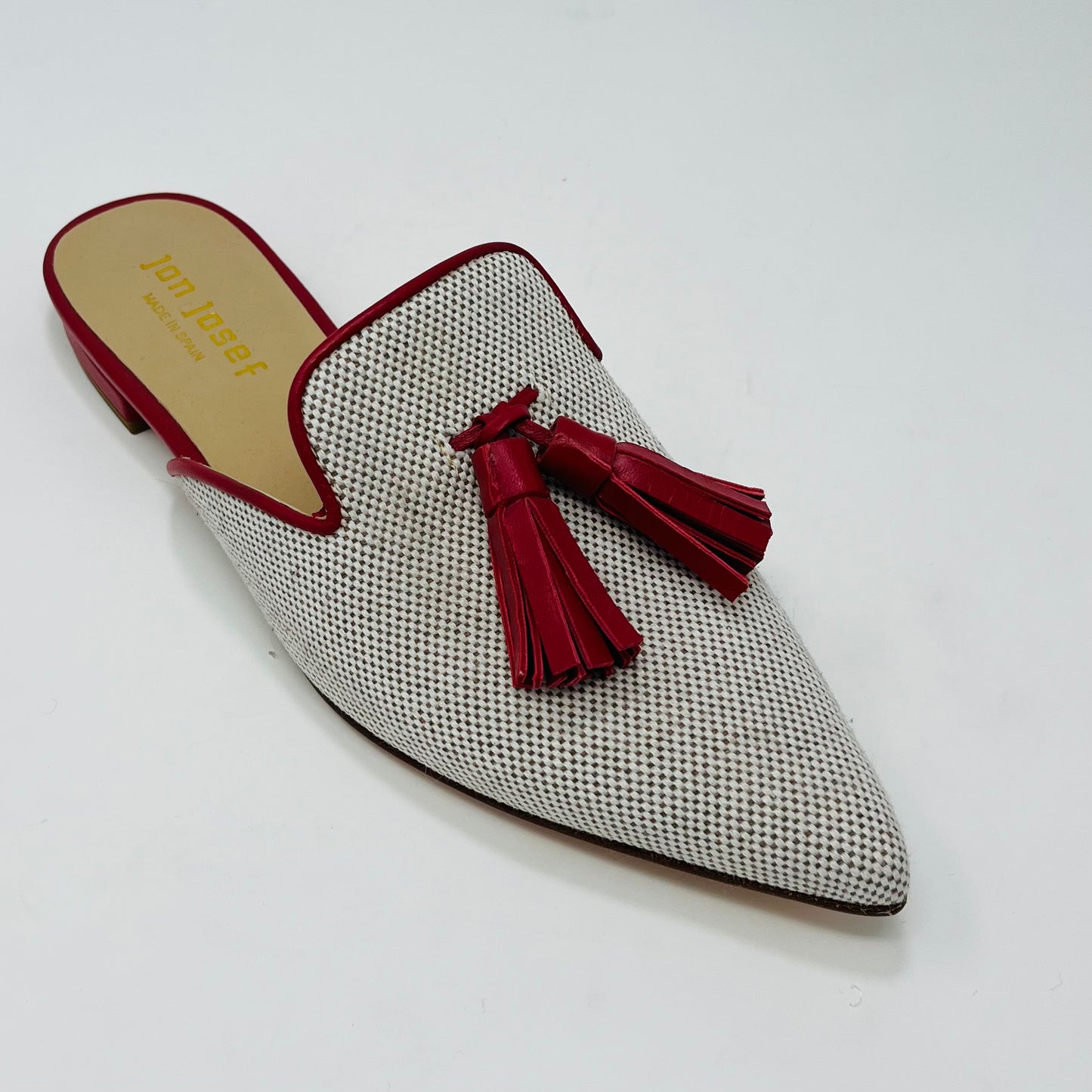 Gissel Tassel Mule