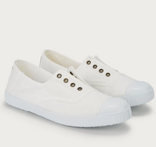 Load image into Gallery viewer, Slip On Sneaker
