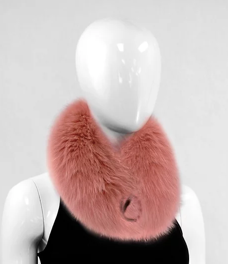 Fox Fur Collar w/ Gunmetal Ring Toggle