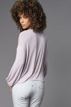 Load image into Gallery viewer, Silk Hand Jersey L/S V-Neck Top
