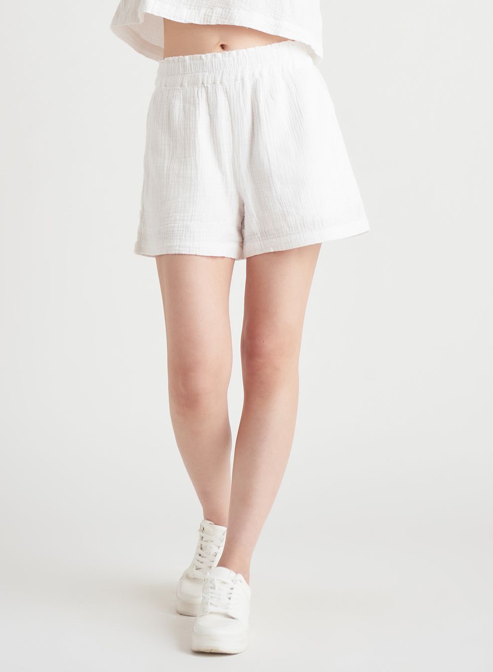 Pull On Textured Short