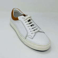 Load image into Gallery viewer, Men&#39;s Leather Sneaker
