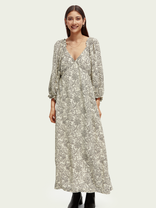 Feminine 3/4 Sleeve Maxi Dress